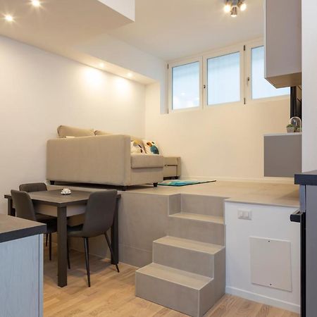 I Host Apartment - Val Strona 6 Милан Экстерьер фото