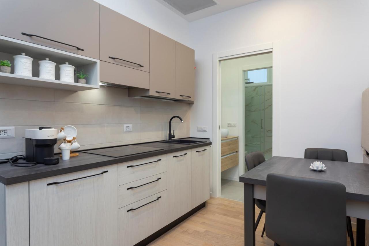 I Host Apartment - Val Strona 6 Милан Экстерьер фото