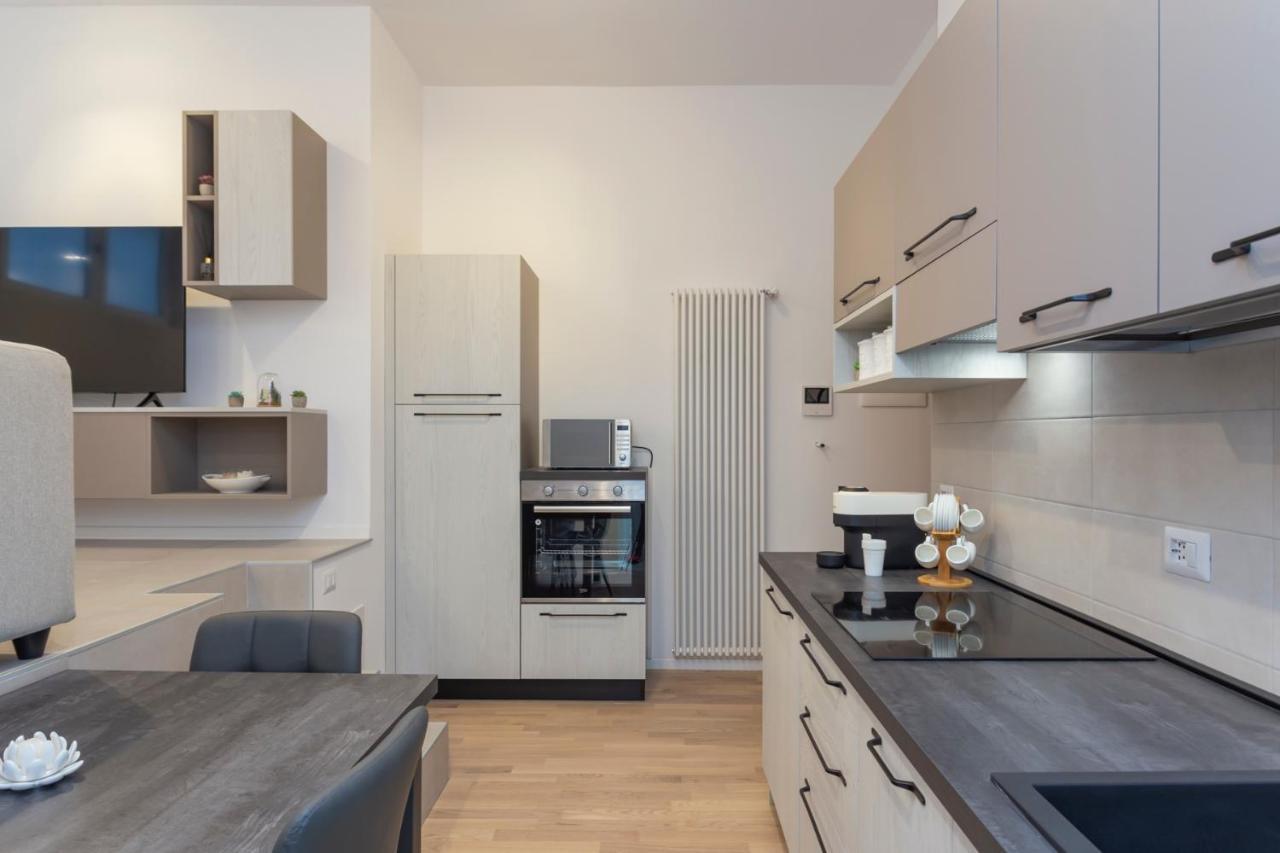 I Host Apartment - Val Strona 6 Милан Экстерьер фото