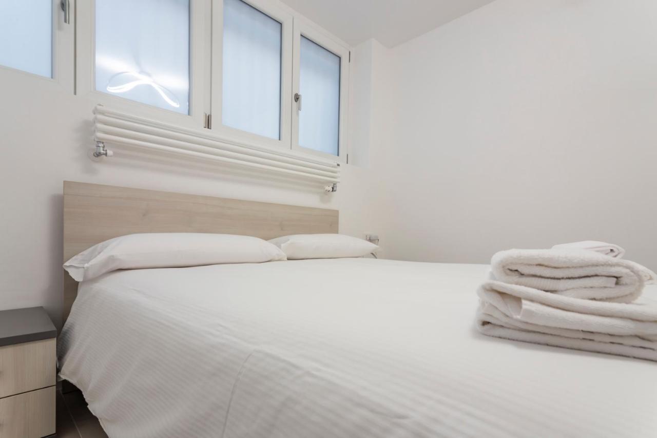 I Host Apartment - Val Strona 6 Милан Экстерьер фото