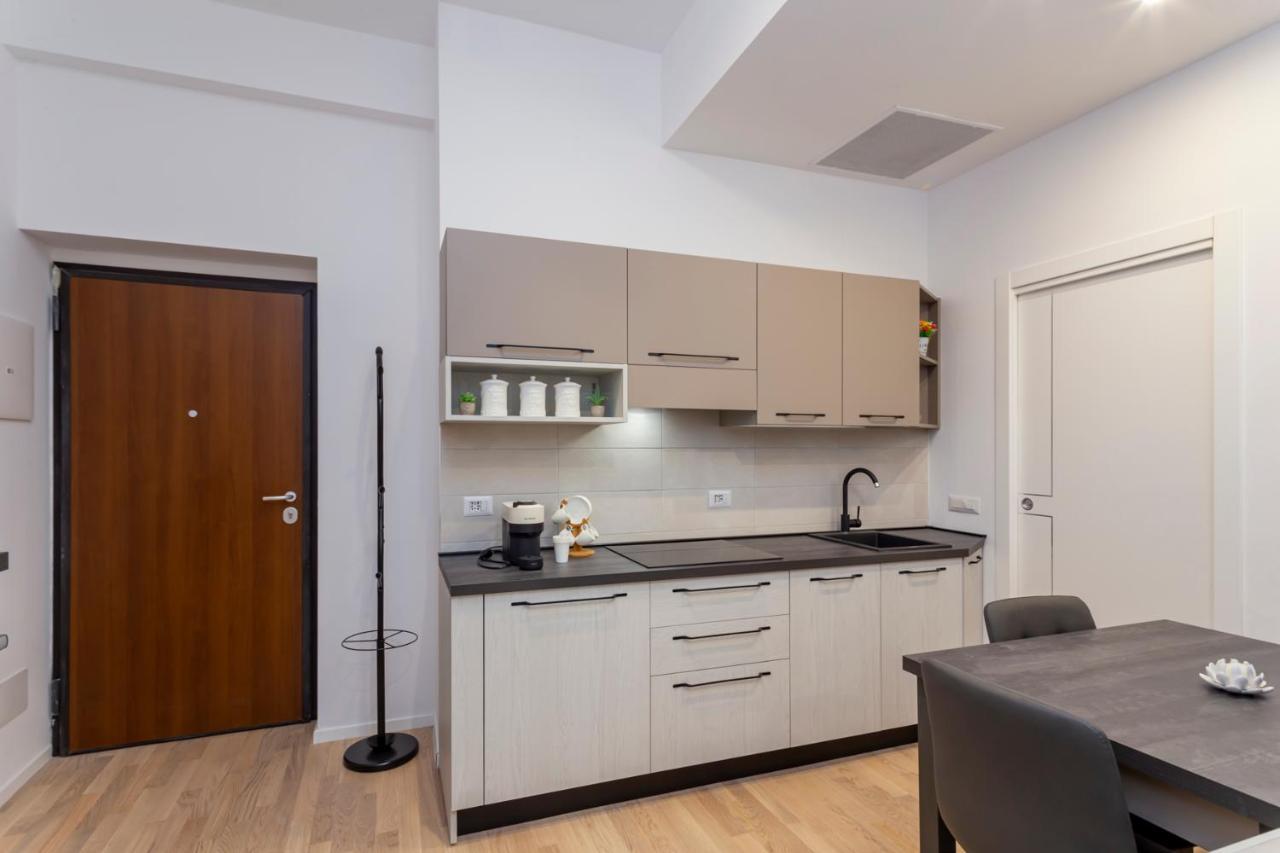 I Host Apartment - Val Strona 6 Милан Экстерьер фото